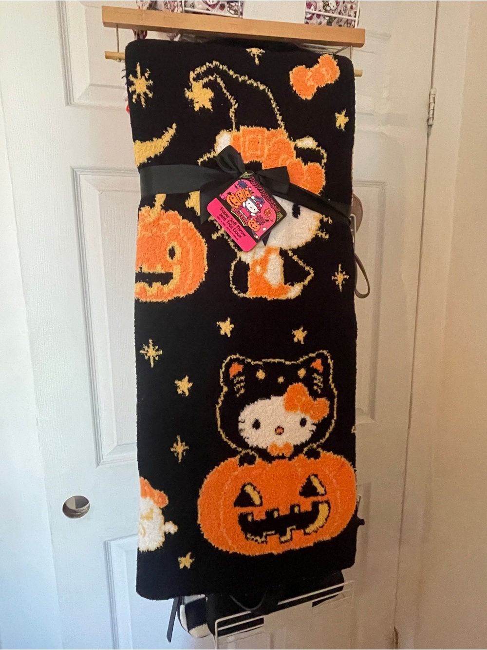 Hello Kitty Halloween Throw